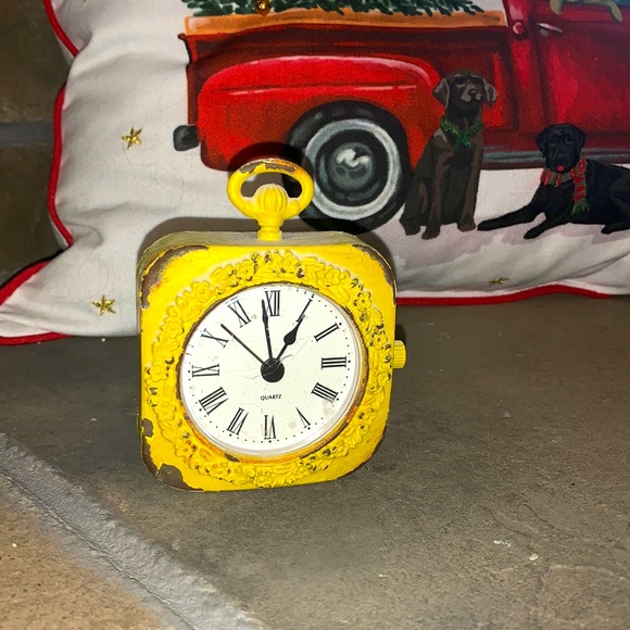 Other - Antique Battery Included Ticking Clock